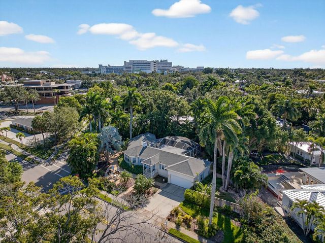 1960 LINCOLN DRIVE, Sarasota, FL 34236