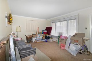 25275 Arlington Street, Roseville, MI 48066