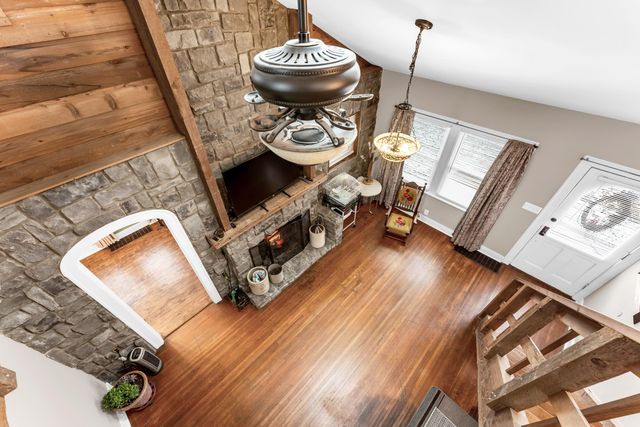 1890 N Douglas Avenue, Springfield, MO 65803