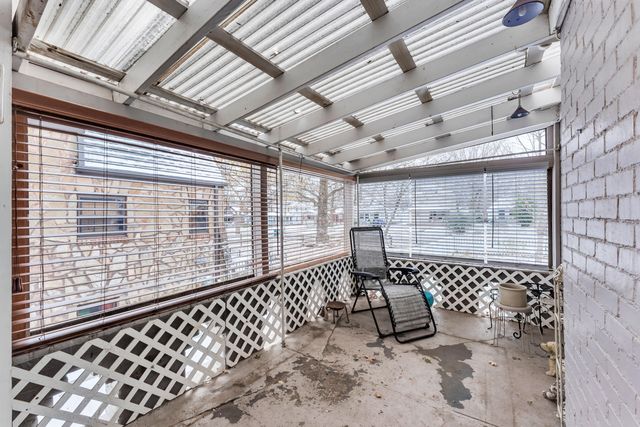 1890 N Douglas Avenue, Springfield, MO 65803