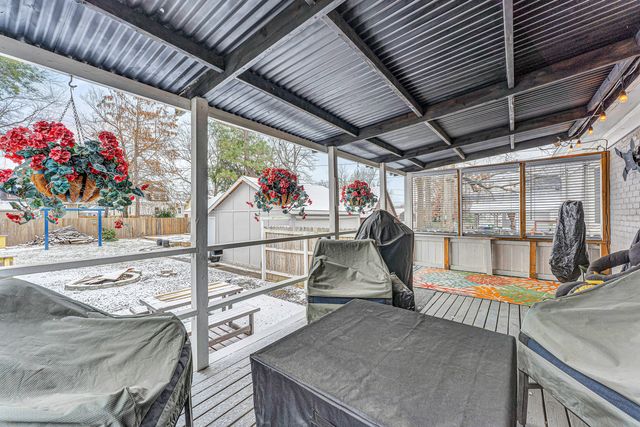 1890 N Douglas Avenue, Springfield, MO 65803