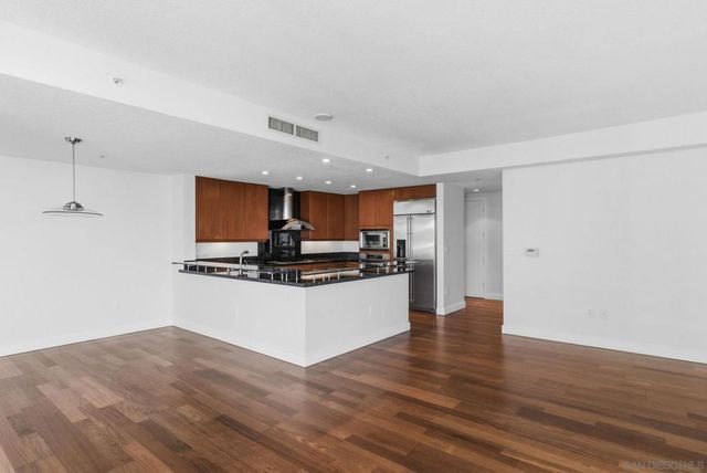 1199 Pacific Hwy 2301, San Diego, CA 92101