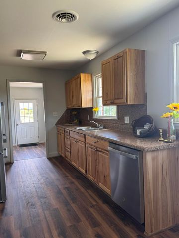 3779 Old Franklin Tpke, Glade Hill, VA 24092