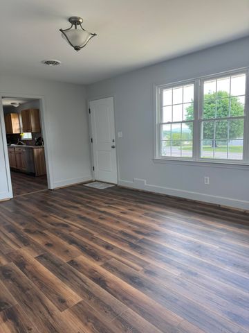 3779 Old Franklin Tpke, Glade Hill, VA 24092