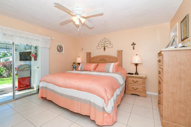 18 Lake Vista Trail 107, Port St. Lucie, FL 34952