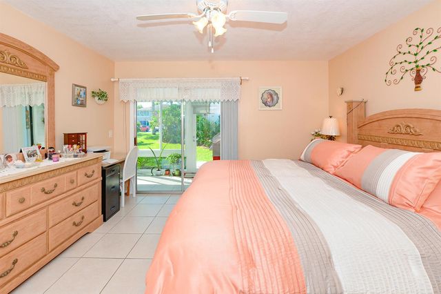 18 Lake Vista Trail 107, Port St. Lucie, FL 34952
