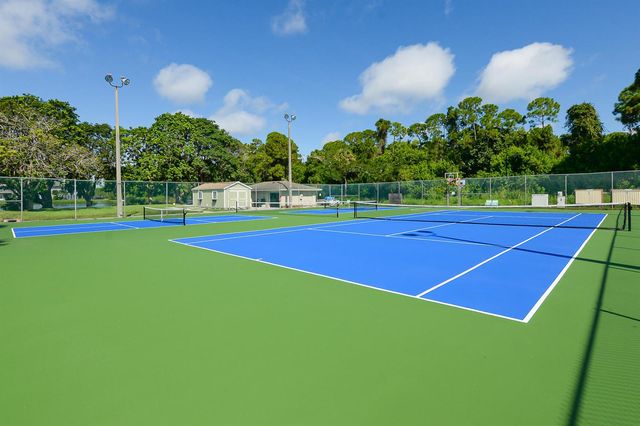18 Lake Vista Trail 107, Port St. Lucie, FL 34952