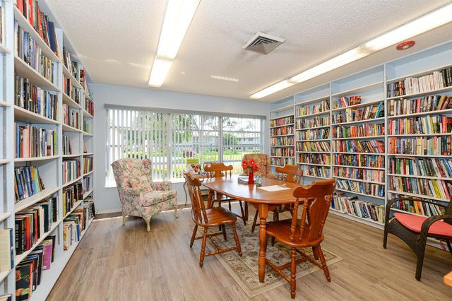 18 Lake Vista Trail 107, Port St. Lucie, FL 34952