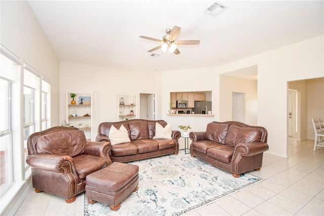 14849 Dasmarinas Dr, Corpus Christi, TX 78418