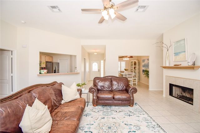 14849 Dasmarinas Dr, Corpus Christi, TX 78418