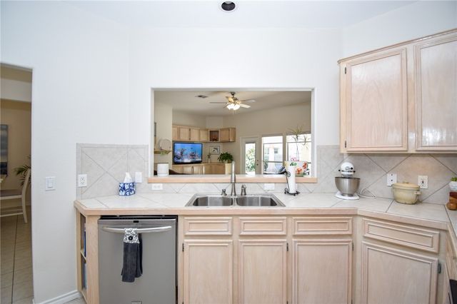14849 Dasmarinas Dr, Corpus Christi, TX 78418