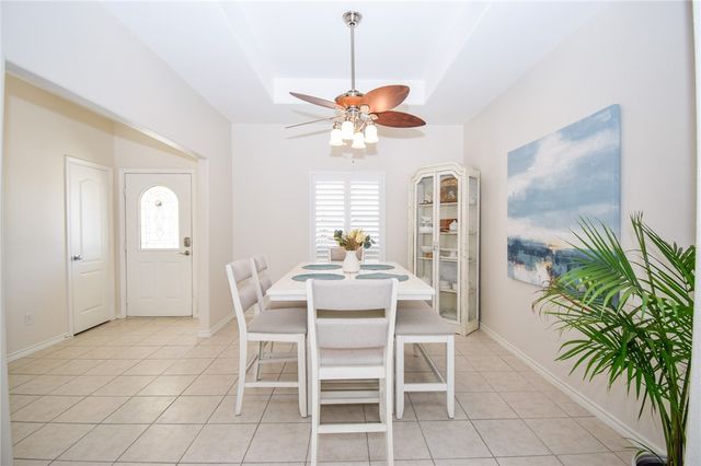 14849 Dasmarinas Dr, Corpus Christi, TX 78418