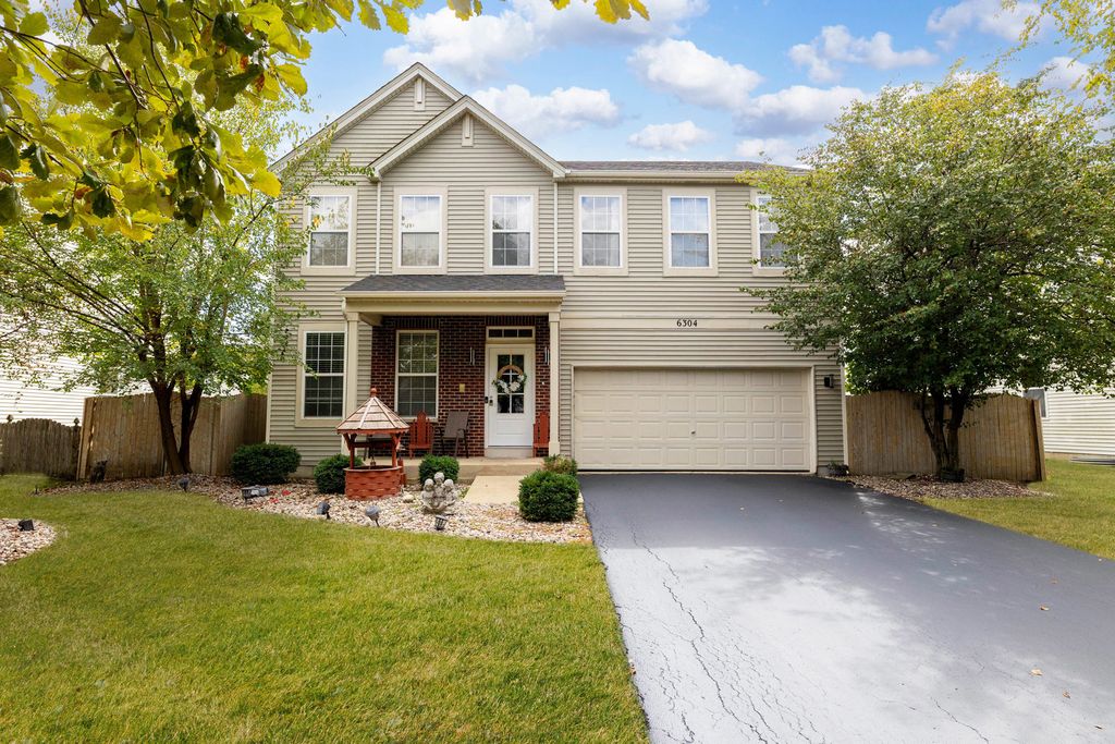 6304 Southridge Drive, Plainfield, IL 60586