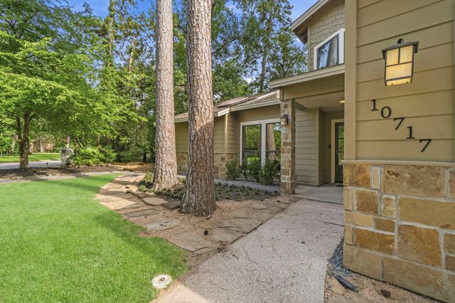 10717 N Autumnwood Way, The Woodlands, TX 77380