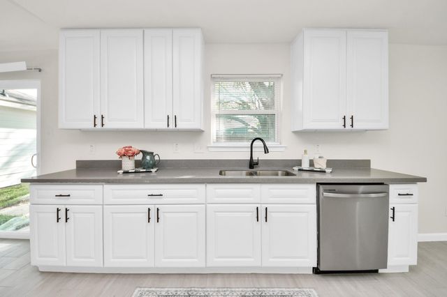 16323 Quail Echo Drive, Missouri City, TX 77489