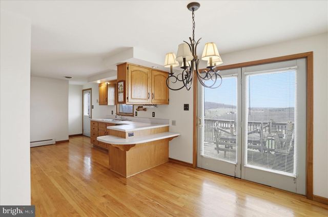 529 BRADDOCK SCHOOL RD, Slanesville, WV 25444