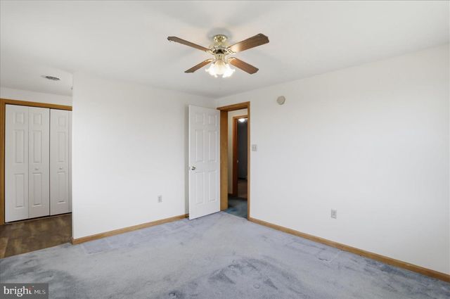 529 BRADDOCK SCHOOL RD, Slanesville, WV 25444