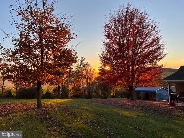 529 BRADDOCK SCHOOL RD, Slanesville, WV 25444