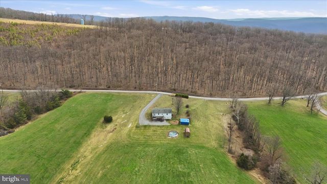 529 BRADDOCK SCHOOL RD, Slanesville, WV 25444