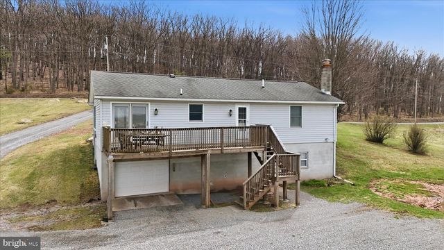 529 BRADDOCK SCHOOL RD, Slanesville, WV 25444