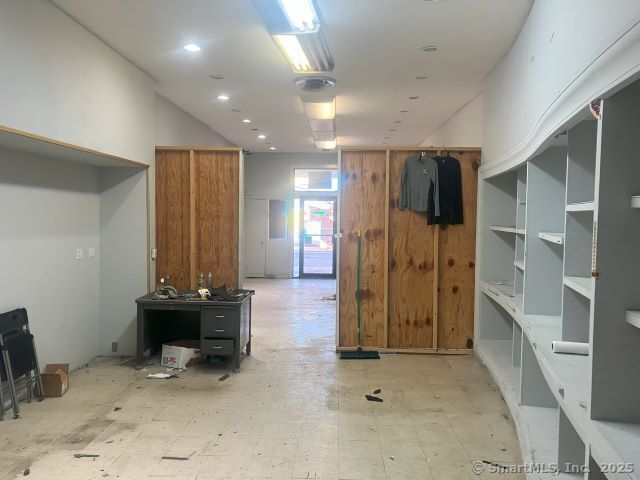 158 Church Street 162, Naugatuck, CT 06770