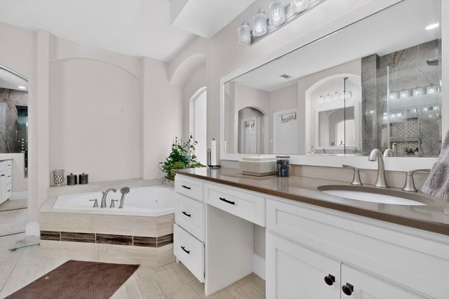 10051 Plainsman Lane, Frisco, TX 75035