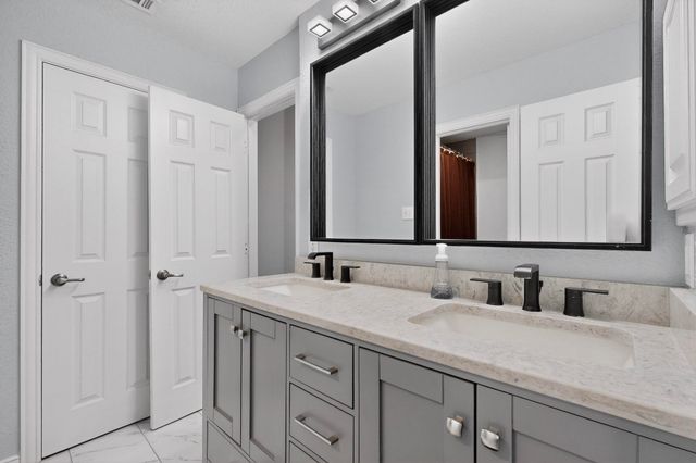 10051 Plainsman Lane, Frisco, TX 75035