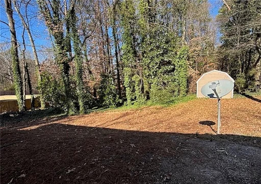 586 Ridge Avenue, Mableton, GA 30126