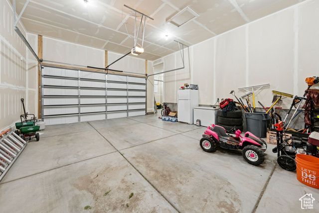 2044 S 4300 W, Taylor, UT 84401