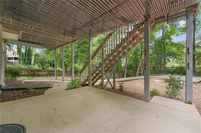 1622 Branch Creek Cove, Lawrenceville, GA 30043