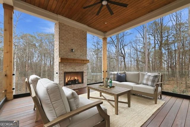 115 Oak Leaf Trail, Milton, GA 30004