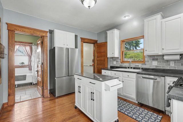279 Wall Street, Zeeland City, MI 49464