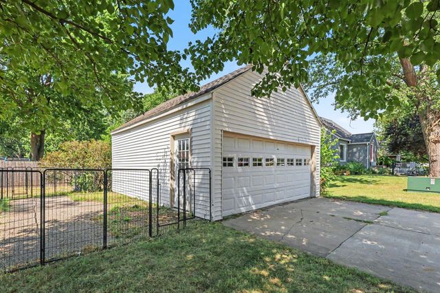 279 Wall Street, Zeeland City, MI 49464