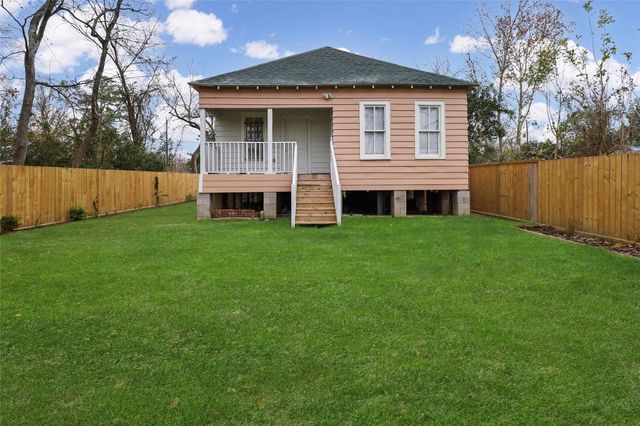 4621 Wiley Road, Houston, TX 77093