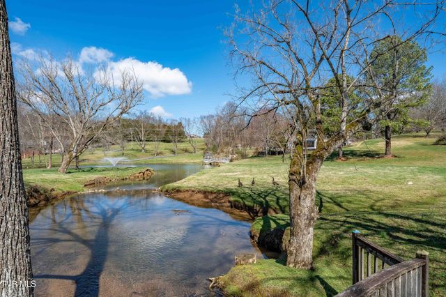 746 Quail Hollow Drive, Elizabethton, TN 37643