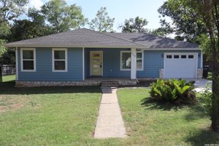529 LAUREL LN, New Braunfels, TX 78130