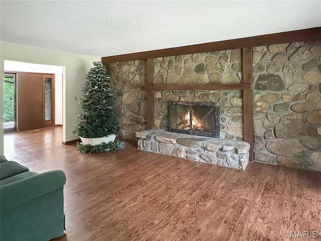 635 E Villa Ridge Road, Villa Ridge, MO 63089