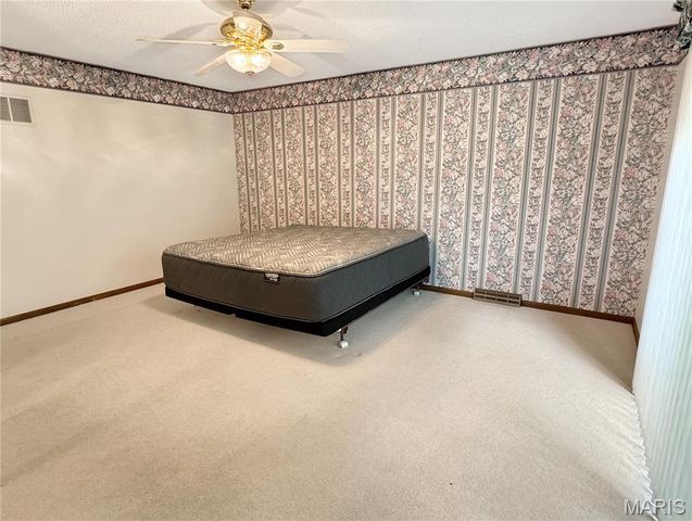 635 E Villa Ridge Road, Villa Ridge, MO 63089