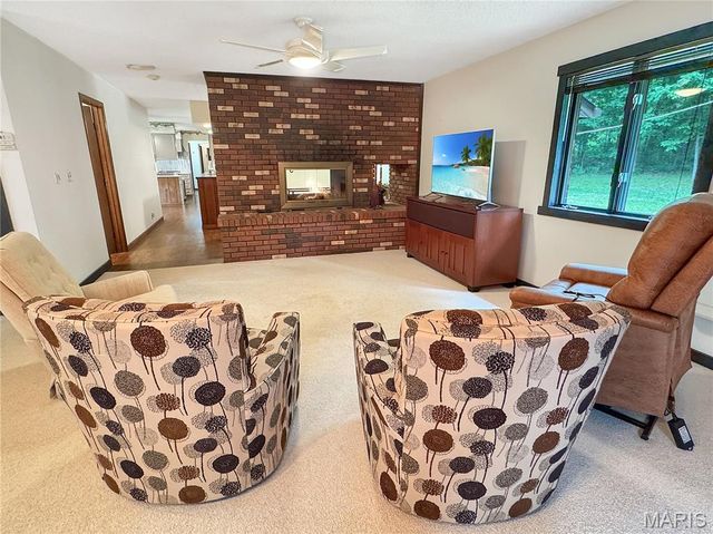 635 E Villa Ridge Road, Villa Ridge, MO 63089