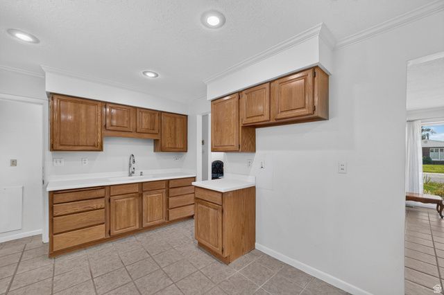 851 E GALENA DR, Sandy, UT 84094