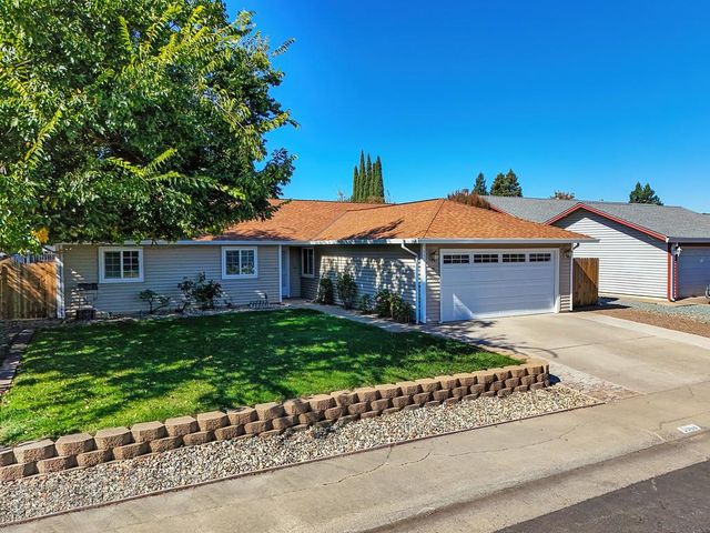 9968 Falcon Meadow Dr, Elk Grove, CA 95624