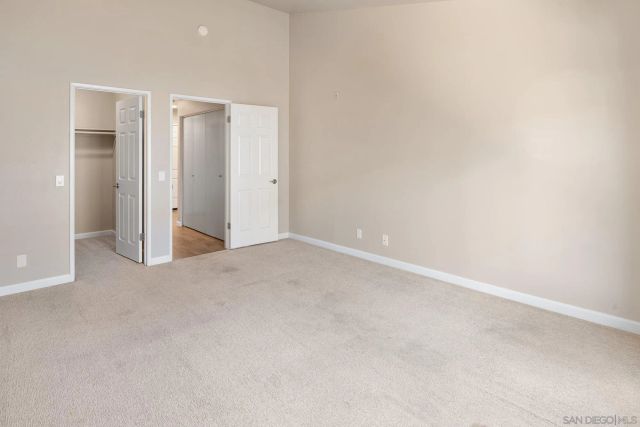 580 Camino de la Reina 321, San Diego, CA 92108