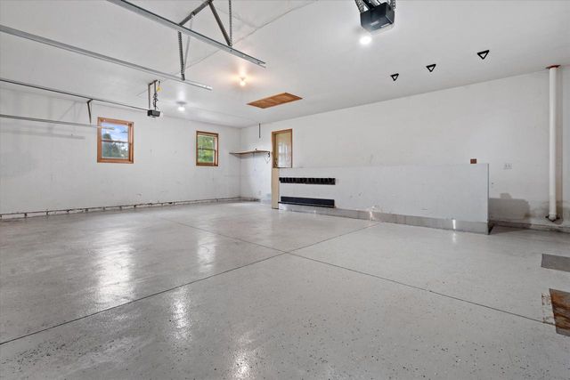 S29W30880 Wild Berry LANE, Waukesha, WI 53188
