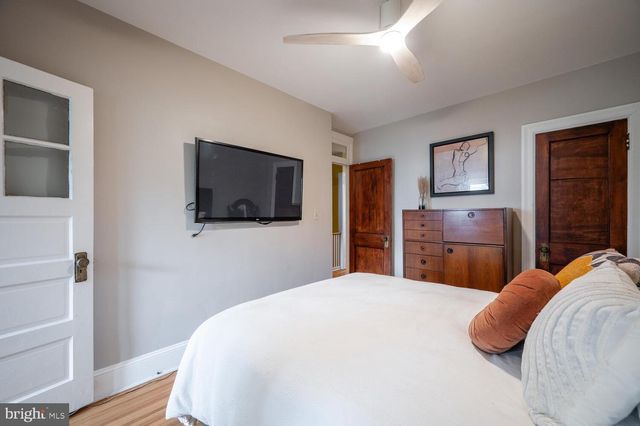 1220 ORREN STREET, Washington, DC 20002