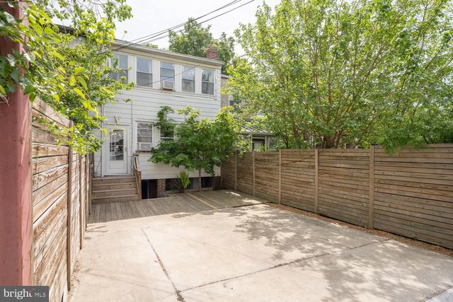 1220 ORREN STREET, Washington, DC 20002