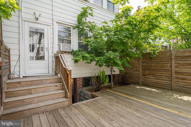 1220 ORREN STREET, Washington, DC 20002