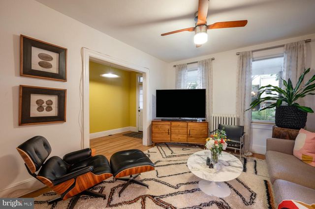 1220 ORREN STREET, Washington, DC 20002