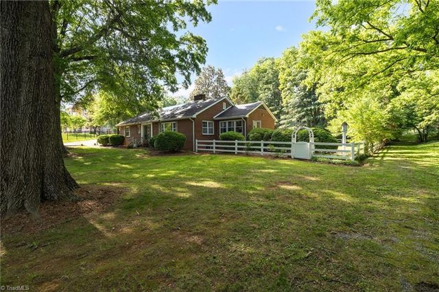 502 W Hunter Street, Madison, NC 27025