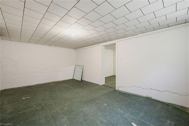 502 W Hunter Street, Madison, NC 27025