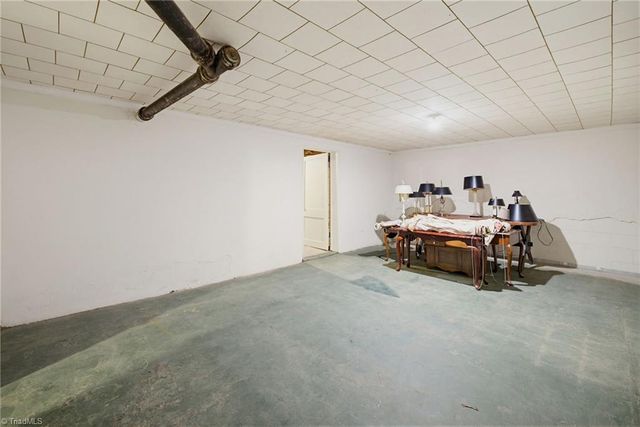 502 W Hunter Street, Madison, NC 27025
